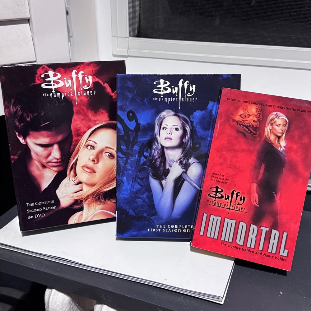 🧛‍♀️✨ HOST PICK ✨🧛‍♀️Exclusive Buffy the Vampire Slayer Ultimate Bundle ✨🧛‍♀️